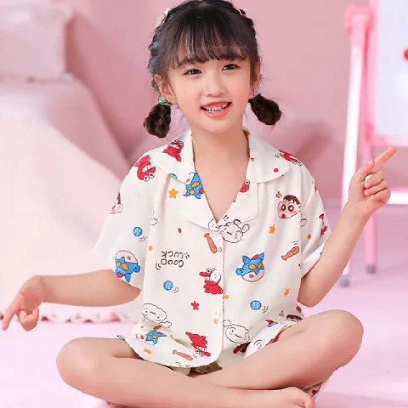 2Pcs Summer Crayon Shinchan Ch - Summer Away Clothing recension och pris